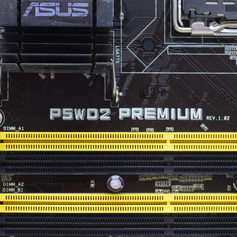 美品 ASUS P5WD2 Premium【 ATXマザーボード】Intel 955X LGA 775