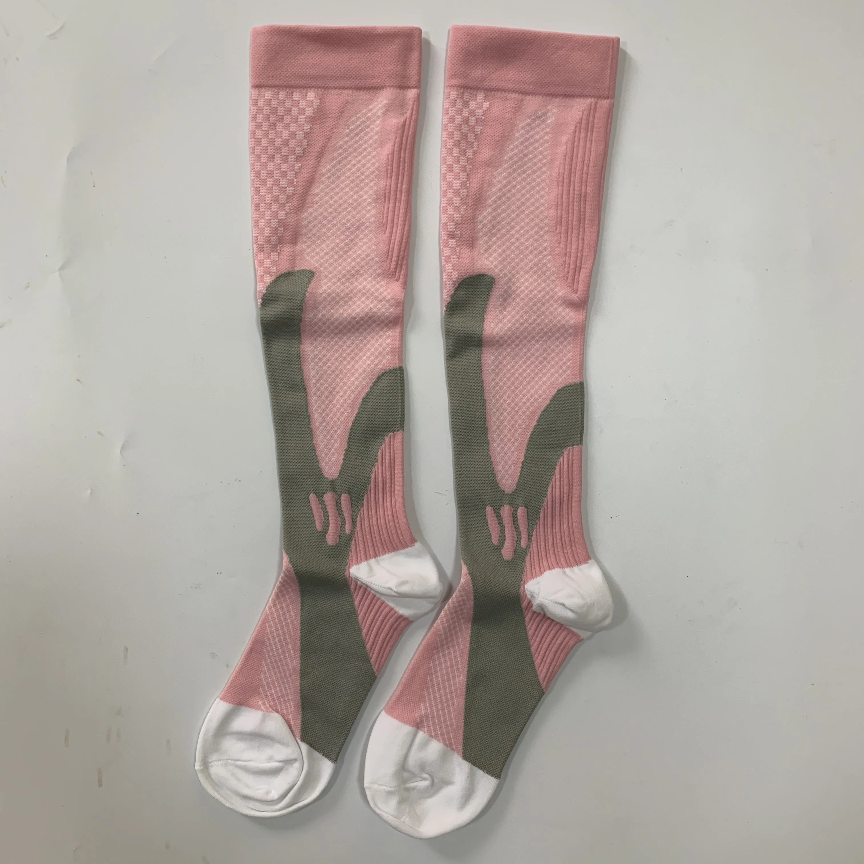 Men Women Compression Running Gym Socks Knee High Support Stockings Breathable Cycling Sports Socks for Socer Basketball Sport