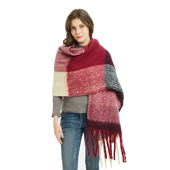 

2009 Autumn and Winter New Style Scarf Shawl with Circle Sand Coarse Tassels and Lattice Lattices in Europe and America