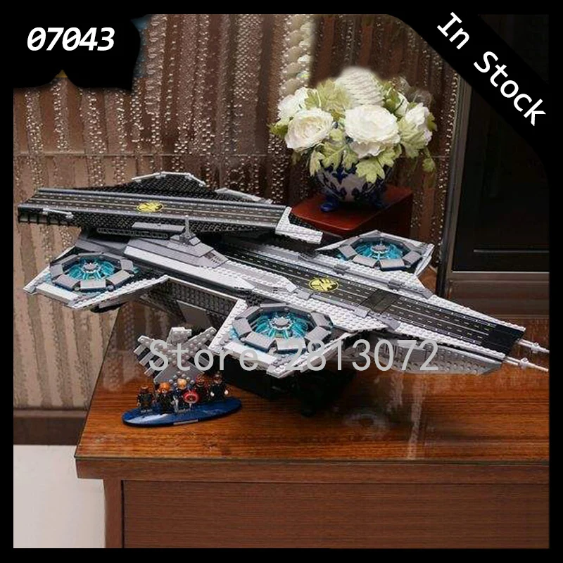 

In stock 07043 Super Hero The SHIELD Helicarrier 3057Pcs Model Building Kits Blocks Bricks Boy Toys Compatible With Movie 76042