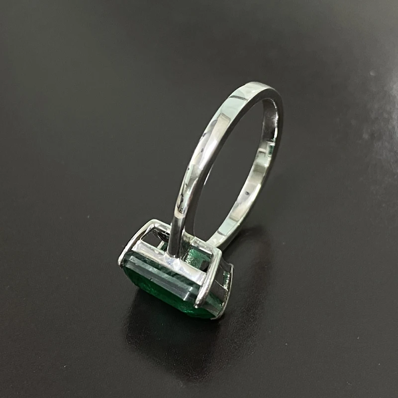 High quality 925 sterling silver Simple Green Zircon Wedding rings for women Elegant Gilrs Ladies Engagement Party jewelry Bague