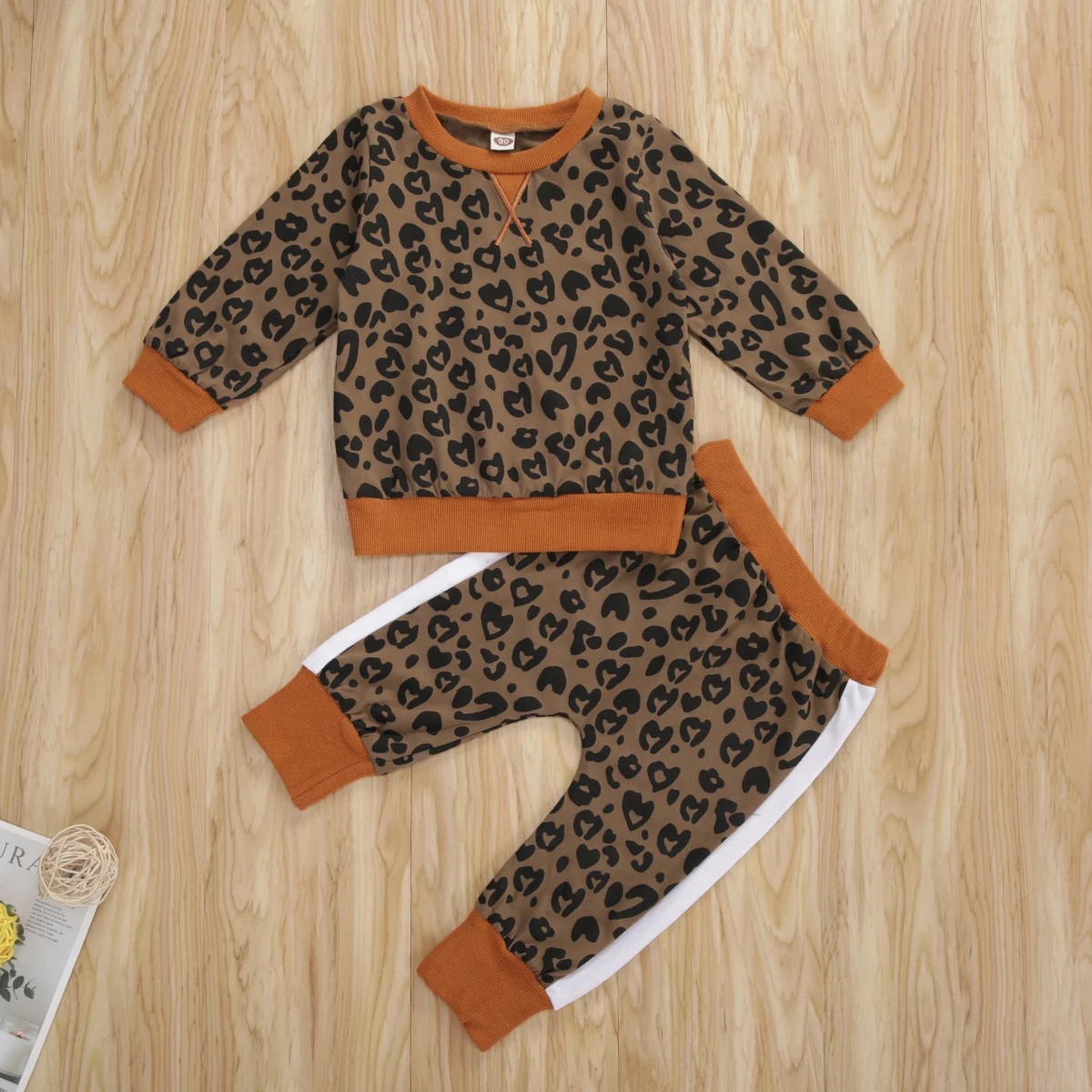 

2pcs Newborn Boy Girl 0-24M Leopard Baby Outfits Long Sleeve O-Neck Pullover Color Black Pants Casual Style Tracksuit
