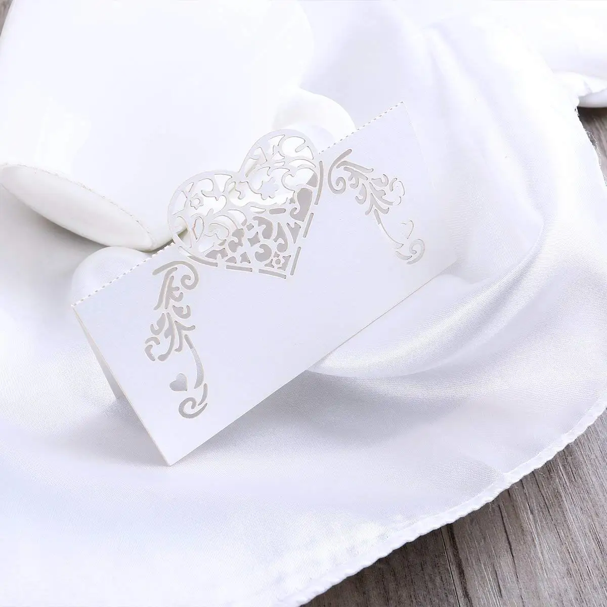 metable 50pcs Table Place Cards Wedding Party Table Name Place Cards Favor Decor