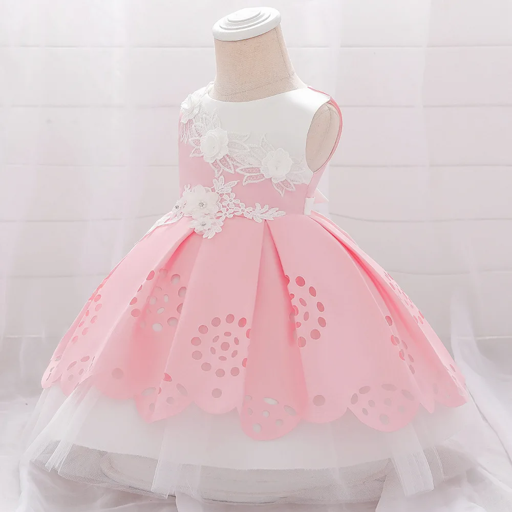 12680936975_1028449503