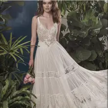 

Bohemian Wedding Dress 2020 Beach Simple Lace Appliques Spaghetti Strap chiffon Bridal Gowns Sleeveless Floor Length Charming