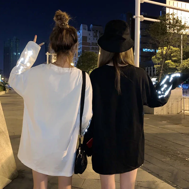 Женская футболка, осенняя, негабаритная, Harajuku, футболка, уличная, крутая, с принтом, футболка, лазерный светоотражающий Топ, приталенная, модная, футболка
