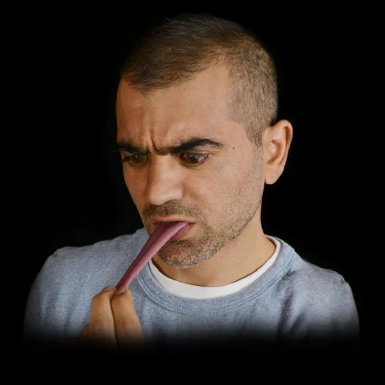 

1 Pc Fake Tongue Magic Tricks Funny Close Up Magic Horrible Language Specially Feature For Halloweenterror Mask Kids Toy