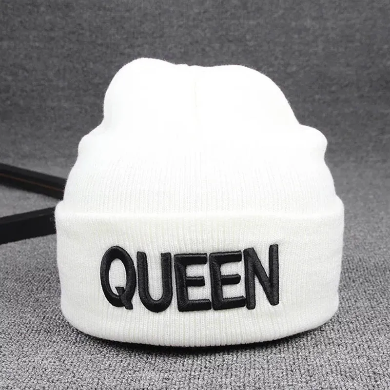 Женские зимние шапки King queen Beanies для женщин и мужчин, Осенние теплые вязаные шапки Skullies с вышитыми буквами, шапка в стиле хип-хоп, лыжная спортивная шапка - Цвет: Black Queen