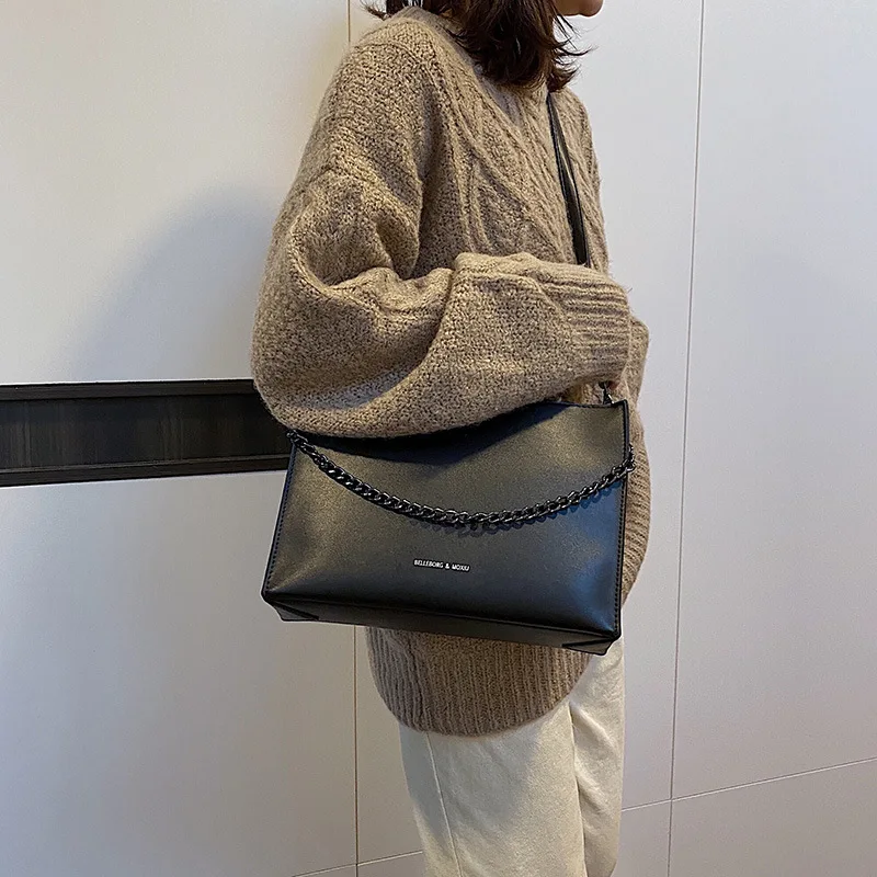 

Retro Hong Kong Style Chain Big Bag Women's 2019 Autumn And Winter New Style Chain Shoulder Bag Textured Women's Fashion Shoulde