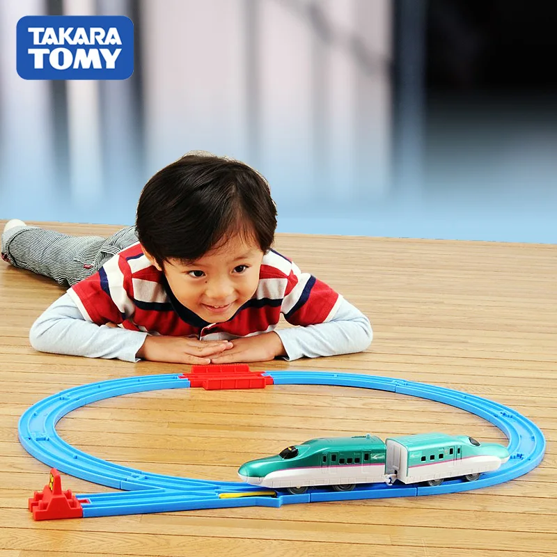 Takara Tomy tomica PlaRail E5 Shinkansen Hayabusa комплект модели поезда пуля литье под давлением Детские игрушки Миниатюрные Детские куклы kugelbahn