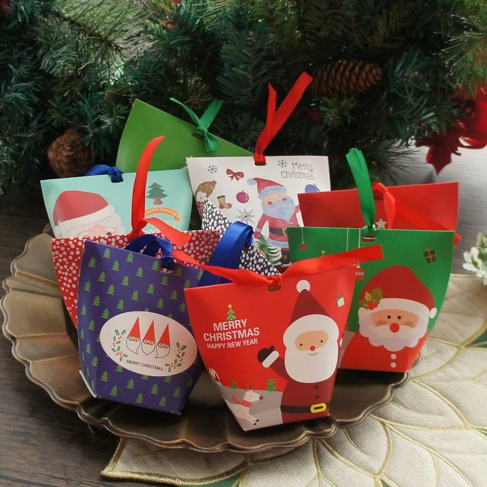 

10pcs Merry Christmas Santa Tree Elk Green Red Blue Purple Box As Gift Candy Cookie Sweet Packaging Party Favors Gifts DIY Use
