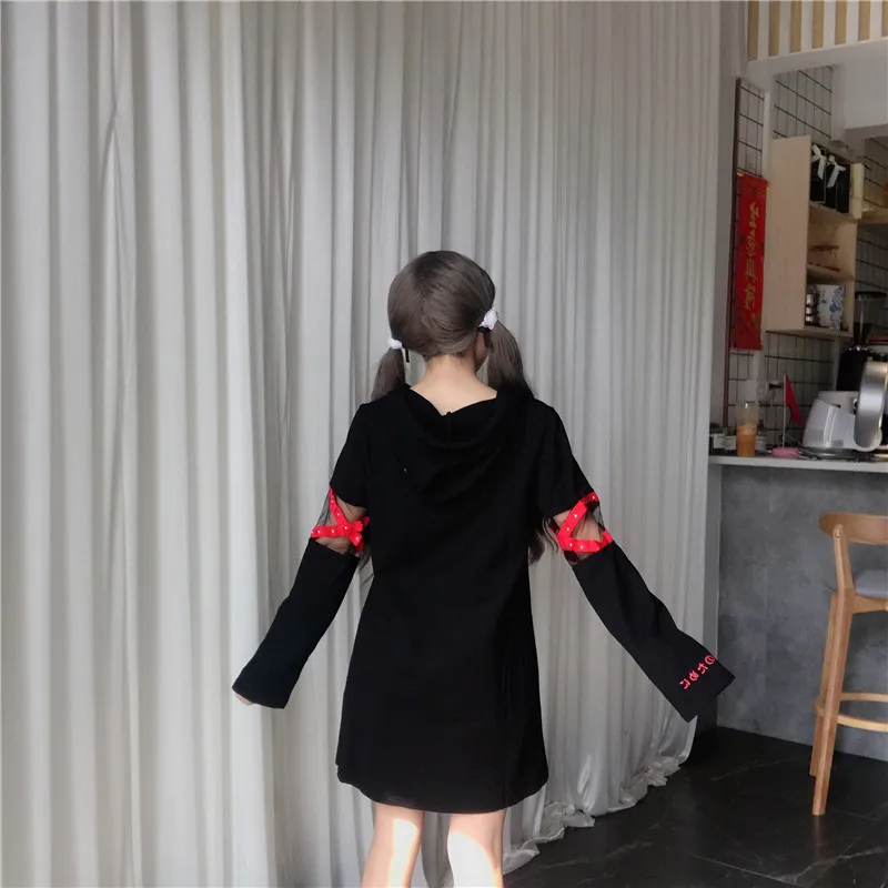 2019 Korea Women Lolita Long Hoodies Japanese Harajuku Fashion ECG Graphic Female White Sweatshirt With Heart Kawaii Gothic Tops 2019 Korea Women Lolita Long Hoodies Japanese Harajuku Fashion ECG Graphic Female White Sweatshirt With Heart Kawaii Gothic Tops