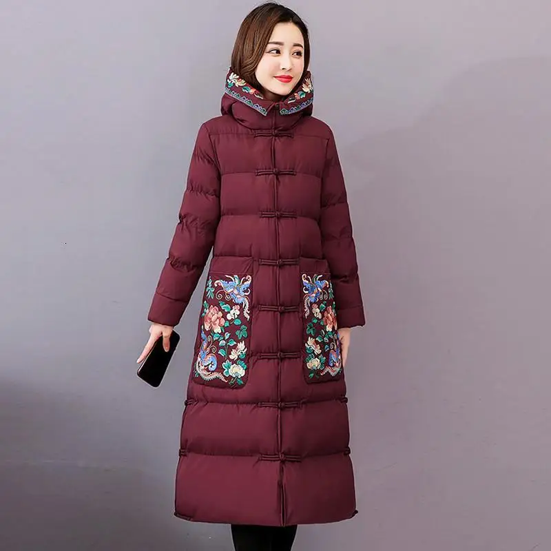 Wine red Женская зимняя хлопковая парка с вышивкой в китайском стиле, женское утепленное хлопковое пальто с капюшоном в национальном стиле, женское длинное пальто V350 - Цвет: Wine red