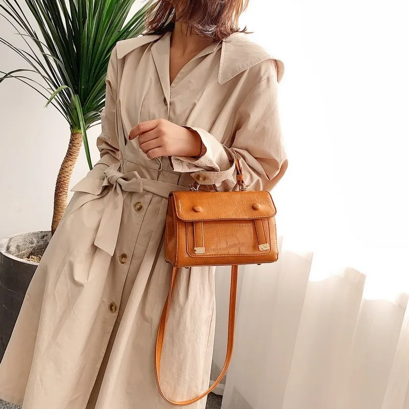 

High Quality Fashion Shoulder Bag Ladies Trend Leisure Bag Multi-function Retro Design Messenger Bag Waterproof And Wearable