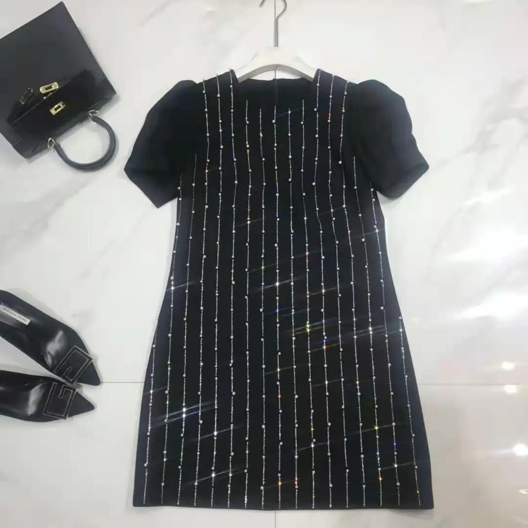 Новинка 2020 женское осенне-зимнее платье с принтом белое зауженной талией милое