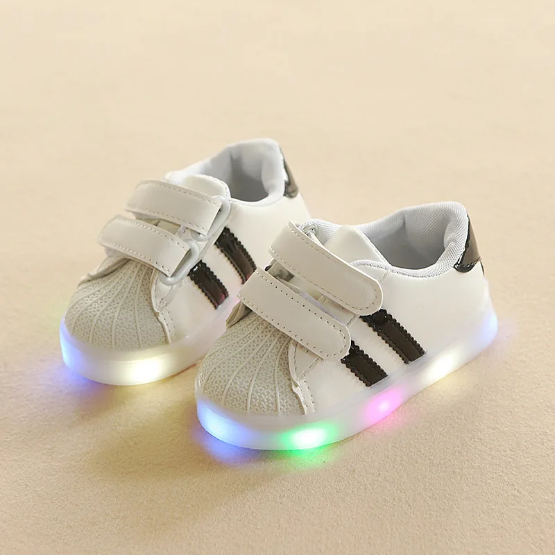 

2018 Spring And Autumn New Style Light-up Children Men And Women Children Shining White Shoes Shell Shoes LED Flashlight Korean-