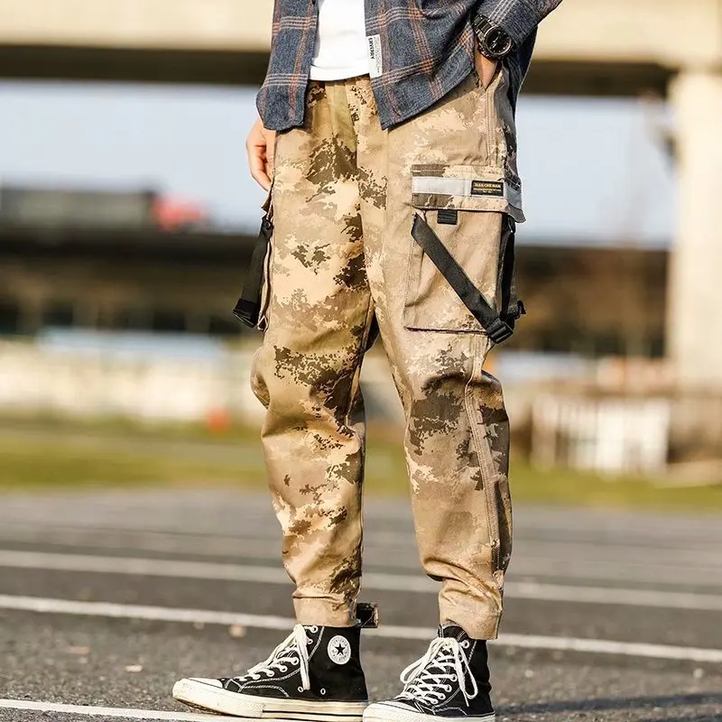 

2020 New Japanese camouflage pants men's loose straight pants men's tide beam feet Oversize casual pants