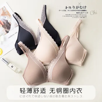 

Japanese-Style Thin Section XL Fat mm Wireless Bra Sexy Deep V Breathable Comfortable Lace Trim Bra Summer