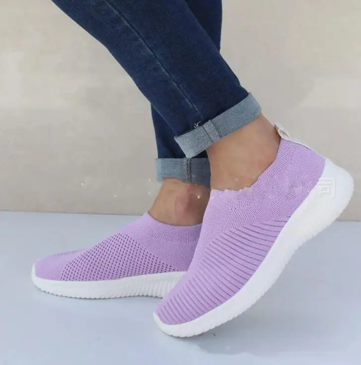 purple Женские кроссовки; эластичные тканевые носки; женская модная обувь из вулканизированной ткани; слипоны; tenis feminino; женская повседневная обувь; большой размер 43 - Цвет: purple