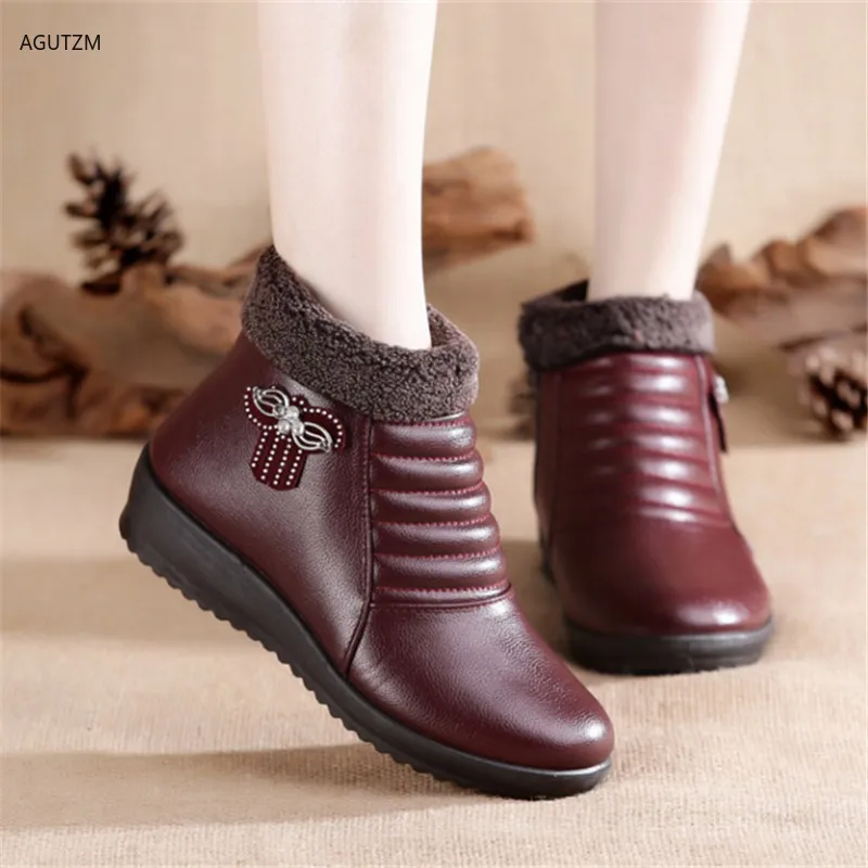 

Women's boots 2019 winter women's cotton shoes middle old aged plus velvet warm flat Casual shoes non-slip women's booties Z239