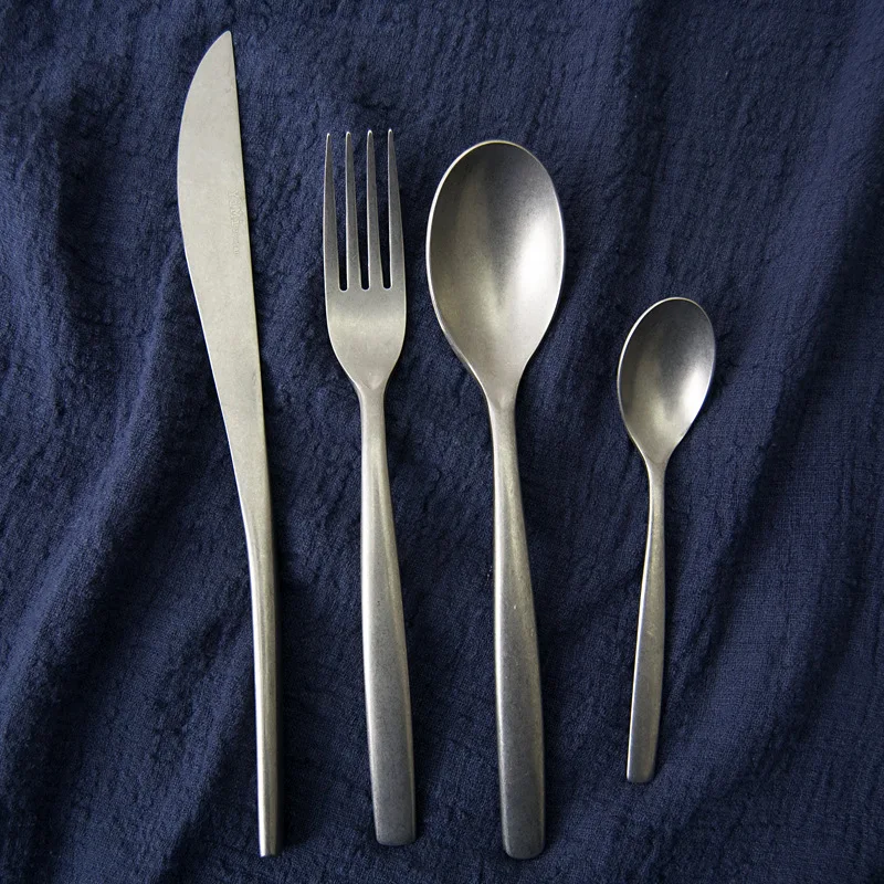 

4pcs/lot Stainless Steel Silver Cutlery Japanese Retro Dinnerware Set Forks Knives Scoop Set Kitchen Food Tableware Dinner Set