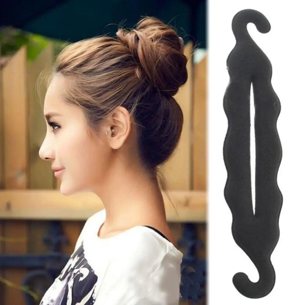 

Women Magic Foam Sponge Hairdisk Hair Device Donut Quick Messy Bun Updo Curler
