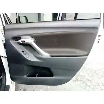 

TRIM RIGHT REAR DOOR TOYOTA VERSO