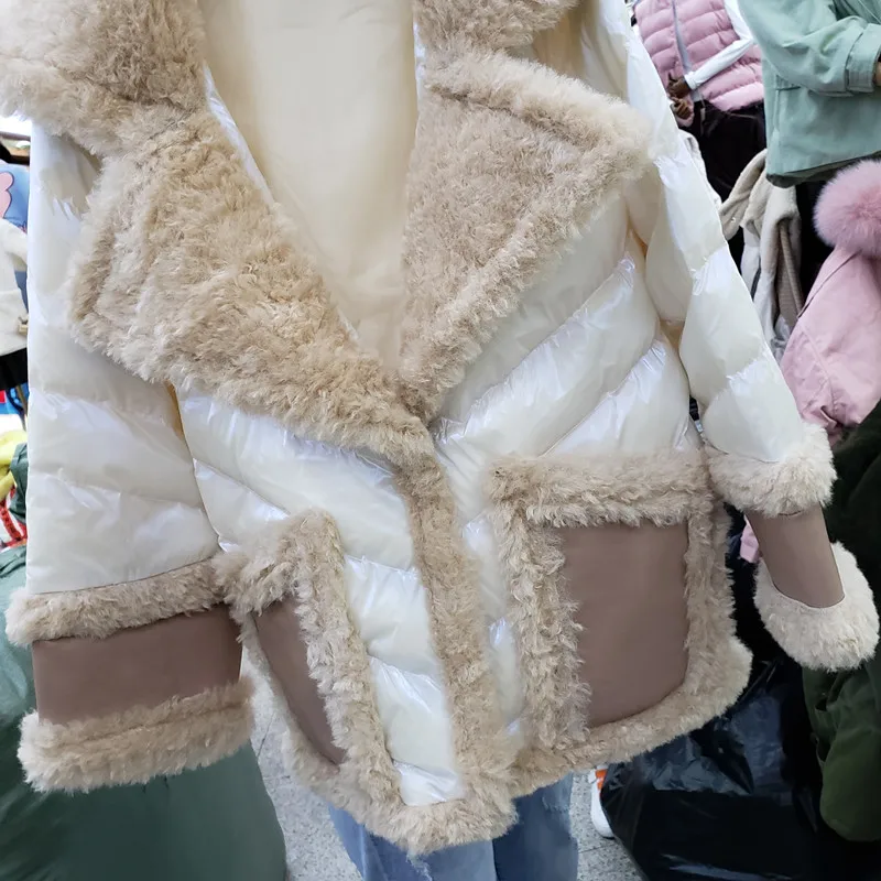 Зимняя куртка с имитацией шерсти ягненка, яркая куртка с хлопковой подкладкой, женская утепленная куртка с большим меховым воротником, хлопковое пальто для женщин