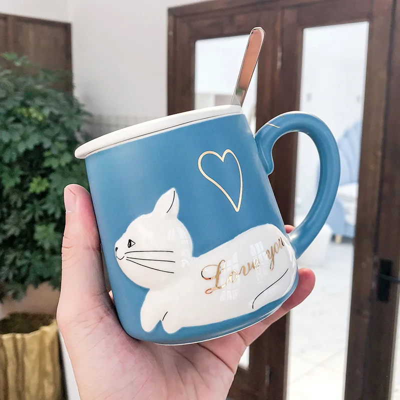 3D рельефная кошка кофейная кружка с крышкой и ложкой Love Kitty керамическая чашка для чая и воды свадебный подарок синий и черный 400 мл - Цвет: Blue cup white