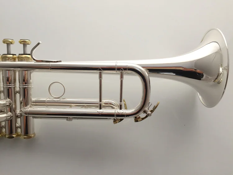 new Trumpet Model 43 Silver Plated LT180S-43 Trumpete Give me two nozzles