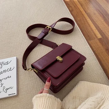 

Fashion Wide Strap Women Shoulder Bags solid color Simple Crossbody Bag Women Messenger Bag Wild Casual ladies Small Square Bags