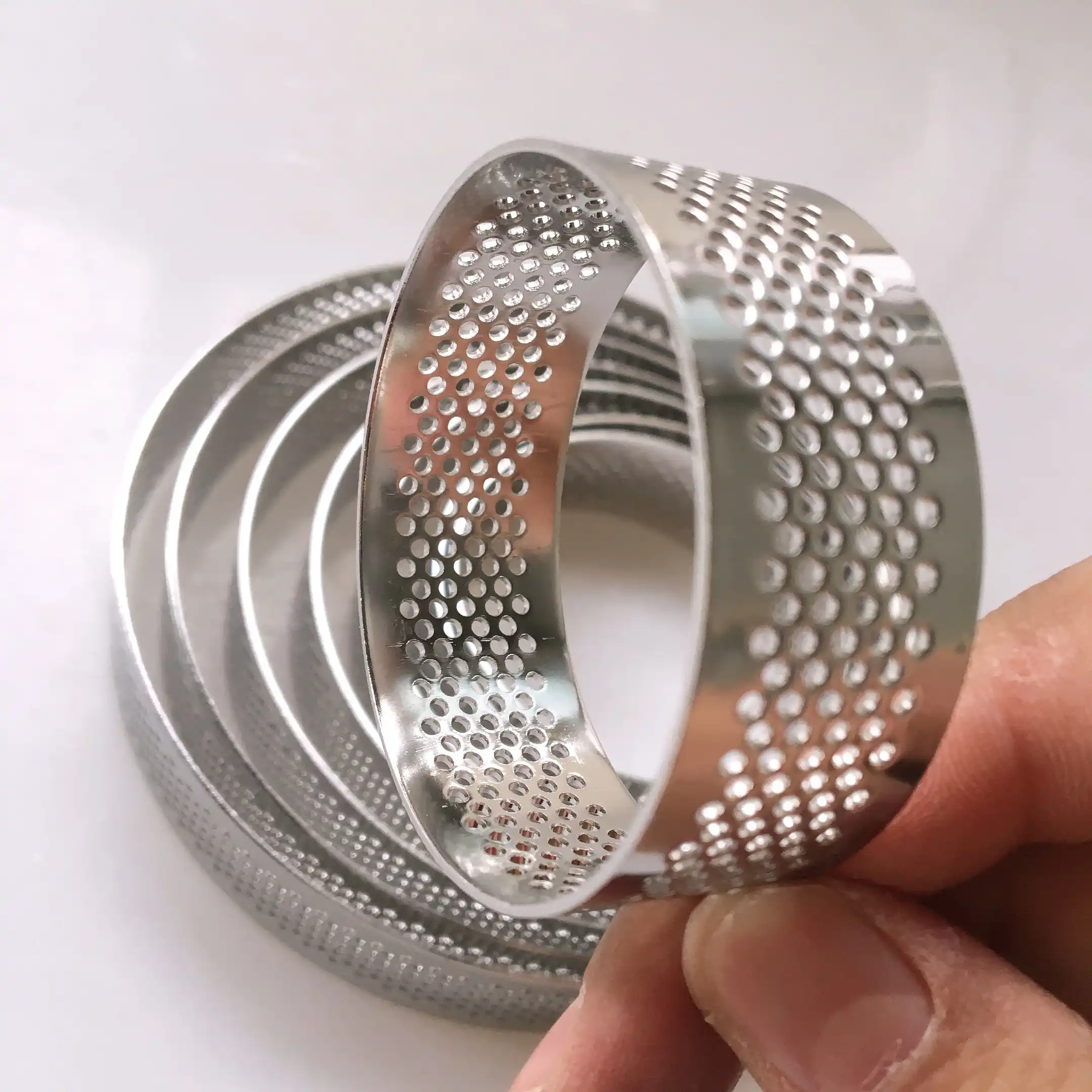 10pcs/lot 5cm 6cm 7cm 8cm 9cm 10cm 11cm 12cm Round stainless perforated
