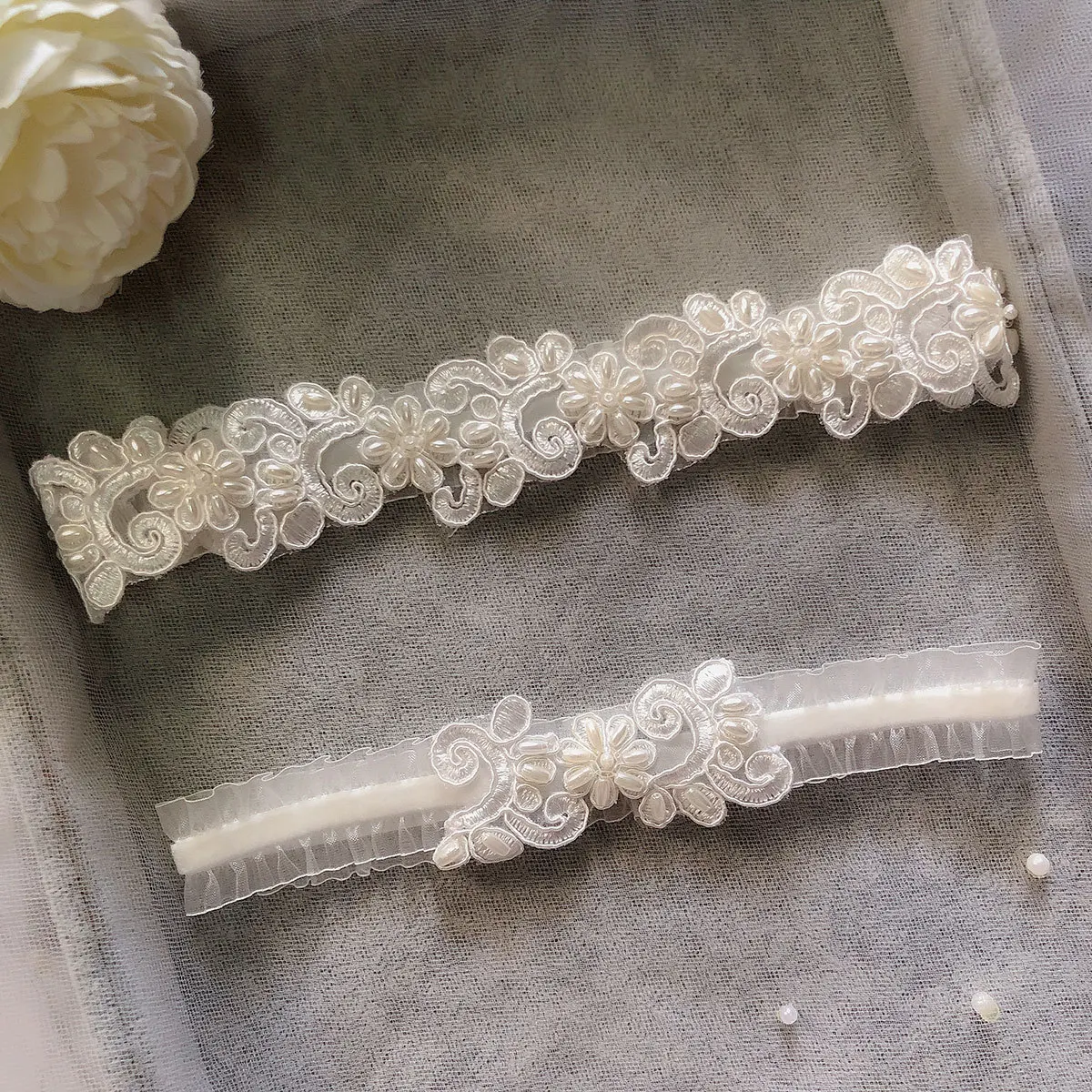 Kyunovia wedding garter Flower Pearl Garter Party Bridal Accessories Cosplay Sexy Lace Elastic Leg Garter Belt BY30 bridal dress decoration bridal garter belt