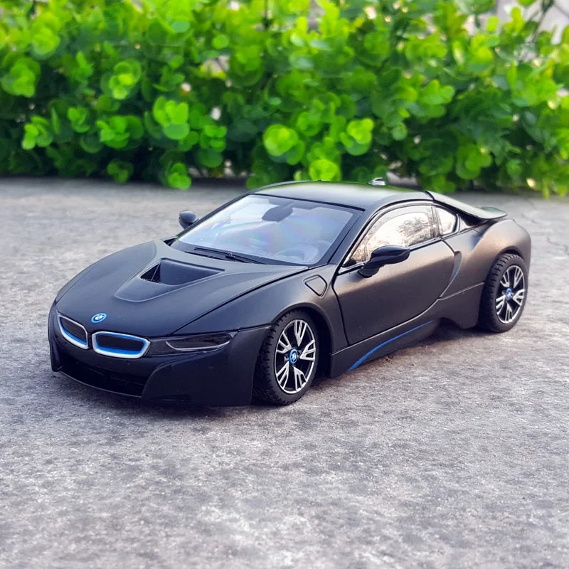 RASTAR 1:24 BMW I8 alloy car model Diecasts & Toy Vehicles Collect gifts Non-remote control type transport toy