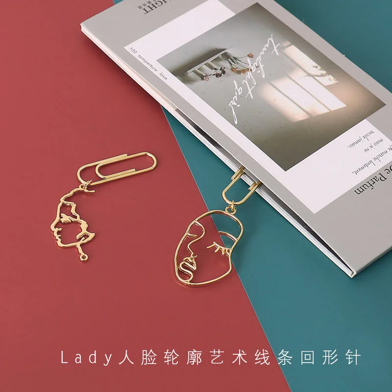 

2pcs Creative Lady Face Paper Clips Gold Metal Hollow Pendant Girl Face Paper Clip Decorative Pin