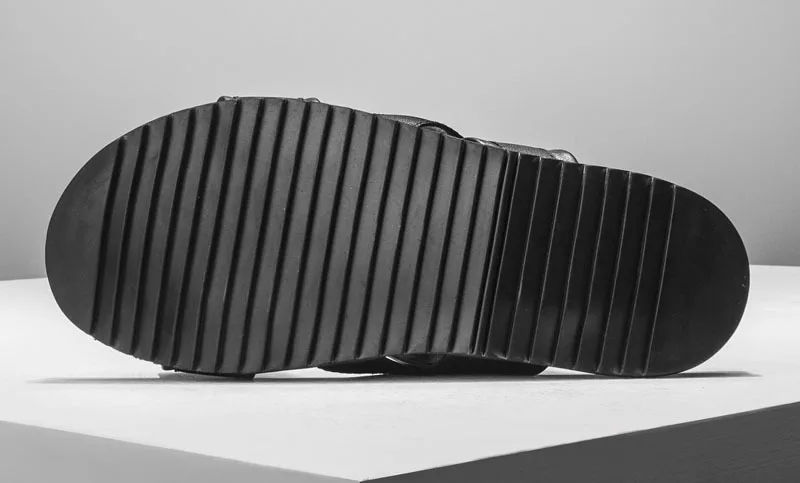 4391694387_1121234953