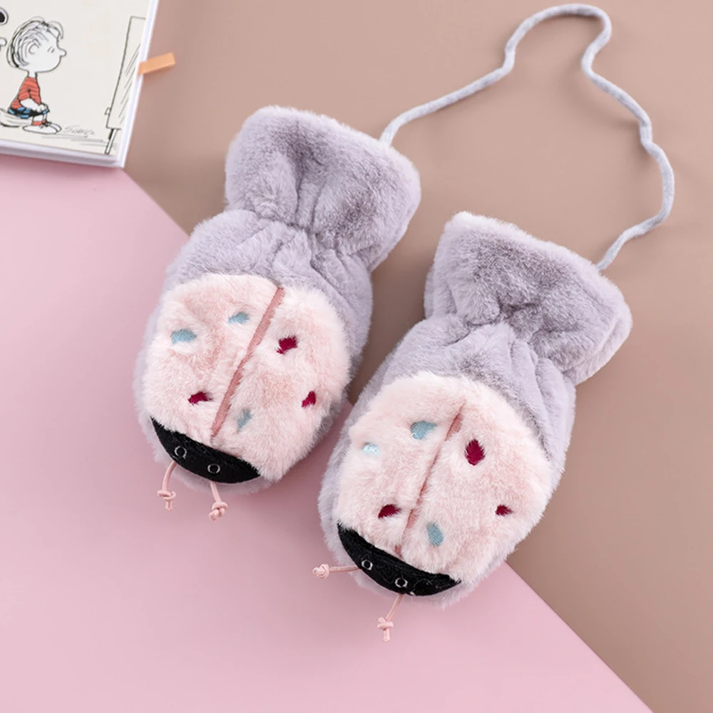 Серый Новые милые 3D перчатки с божьей коровкой, Детские Зимние теплые вязаные рукавицы с завязками, плюшевые Мультяшные перчатки с флисовой подкладкой для девочек и мальчиков - Цвет: Серый
