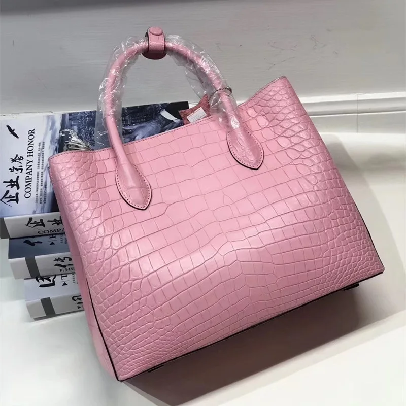 8FFDF11842211C8CCC6BDCB2A6A52F85