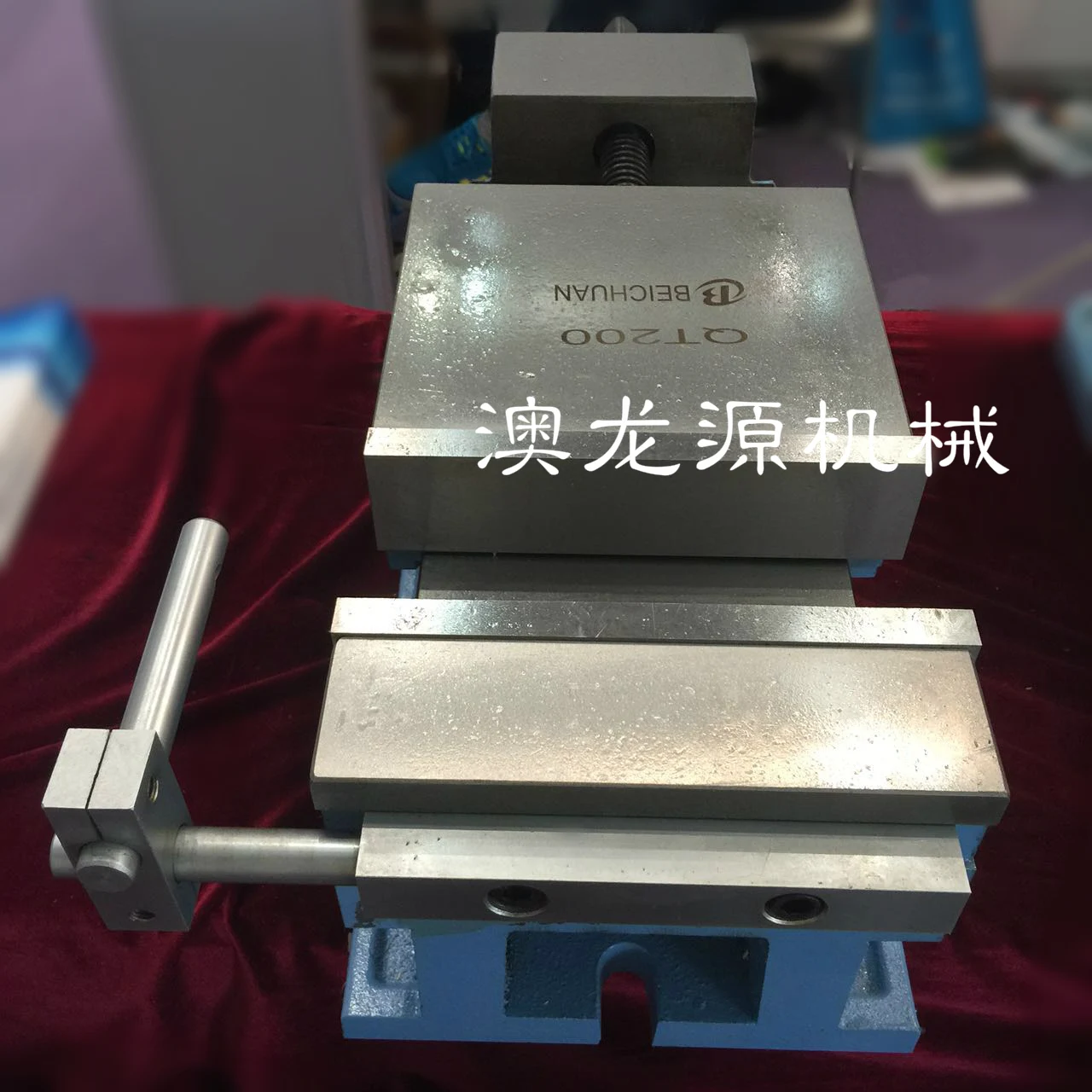 QT200 precision pneumatic pliers 8 inch vise pneumatic clamp machine tool attachment workbench