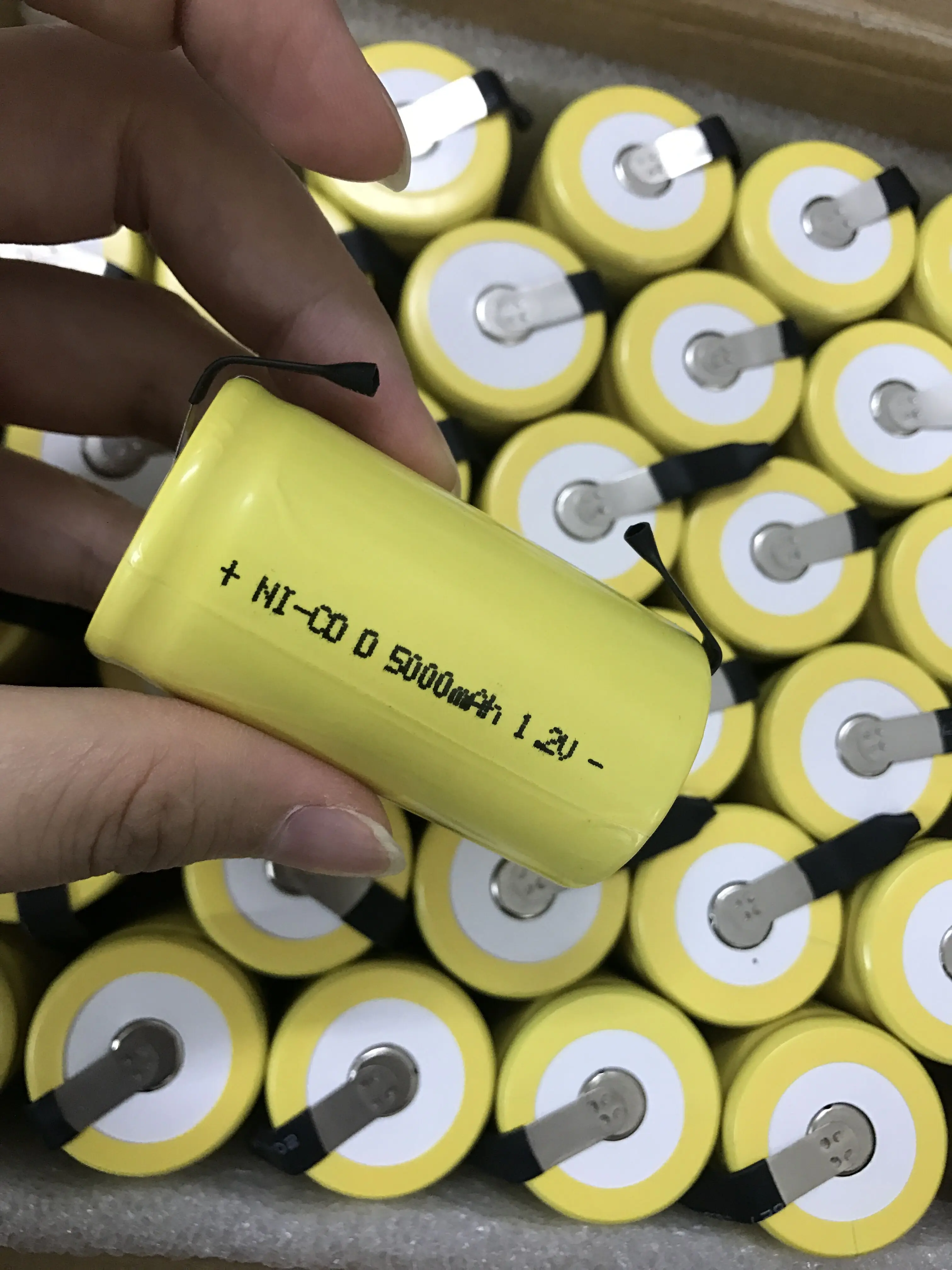 10 шт D Размер 1 2 V 5000mAh NiCD перезаряжаемые батареи с вкладками Быстрая доставка |