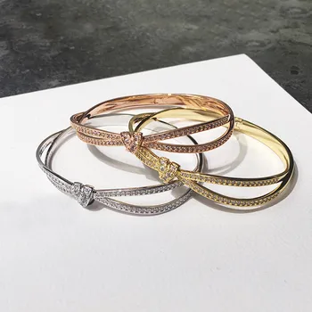 

Cuff Bangles Bracelets For Woman Roman Numerals Stainless Steel Titanium Gold Plating Bangle Female Male Jewelry Wristband Gift