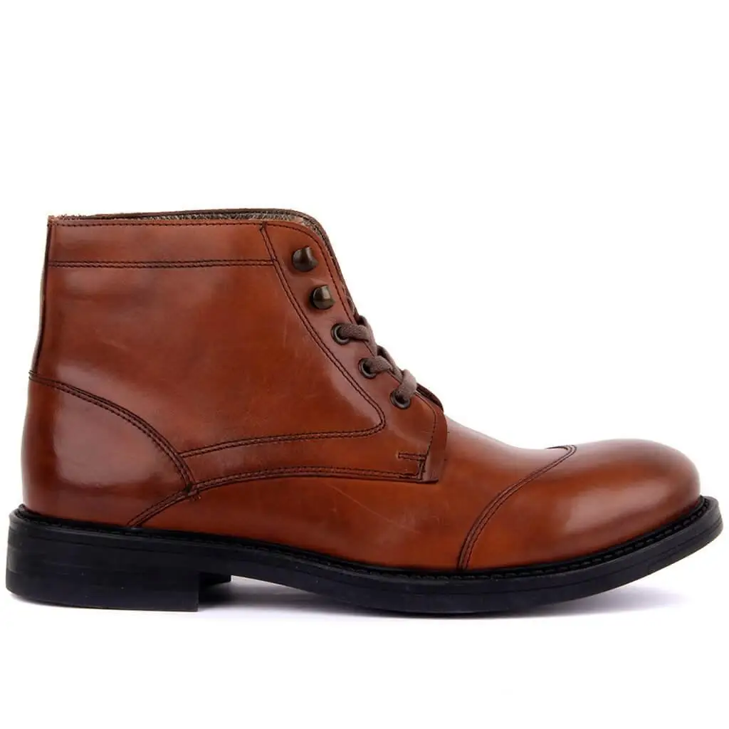 

Sail Lakers-Tan Leather Lace-Up Men Boots