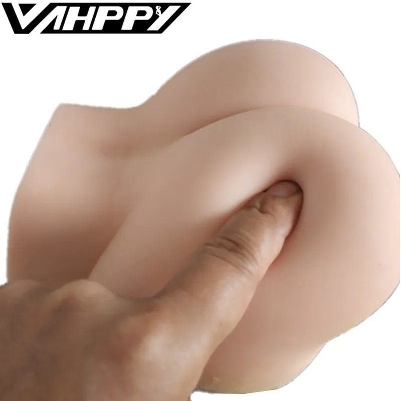 773