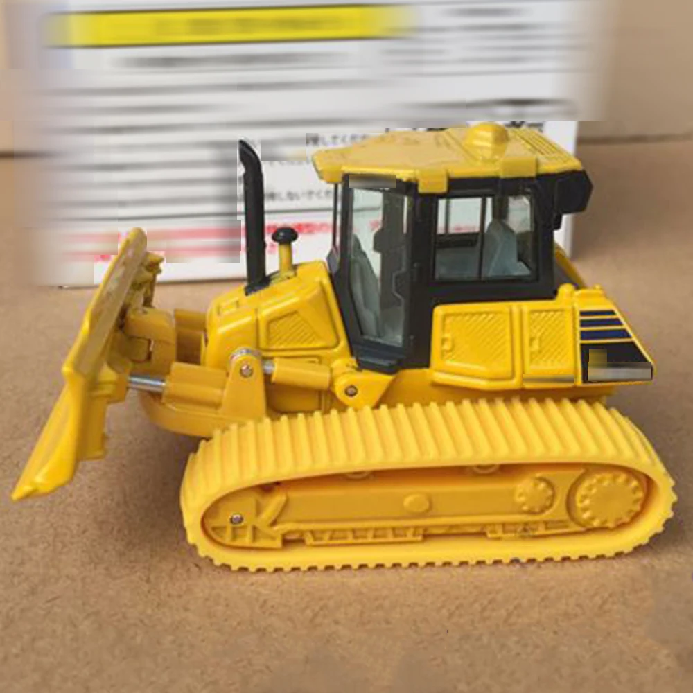 

D61PXi-23 1/87 Crawler Bulldozer Alloy Loading Excavator Construction Trucks Model Boys Gifts Birthday Present Engineering Scene