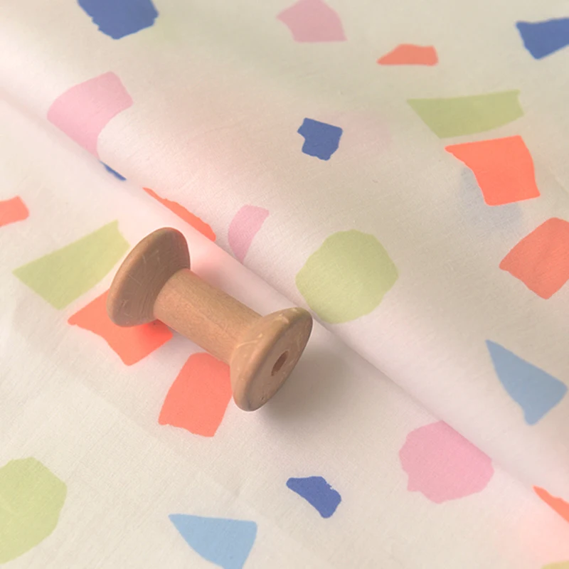 

Высококачественная Поплиновая хлопчатобумажная ткань, случайный цвет, квадратная ткань «сделай сам», одежда, блузка, юбка, скатерть, ткань для украшения дома