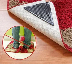 4Pcs/lot Triangle Reusable Anti-skid Rubber Mat Non Slip Patch Mat Washable Rug Gripper Stopper Tape Sticker Black Corners Pad