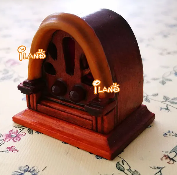 1: 12 Dollhouse Mini Home Appliance Vintage Radio Model