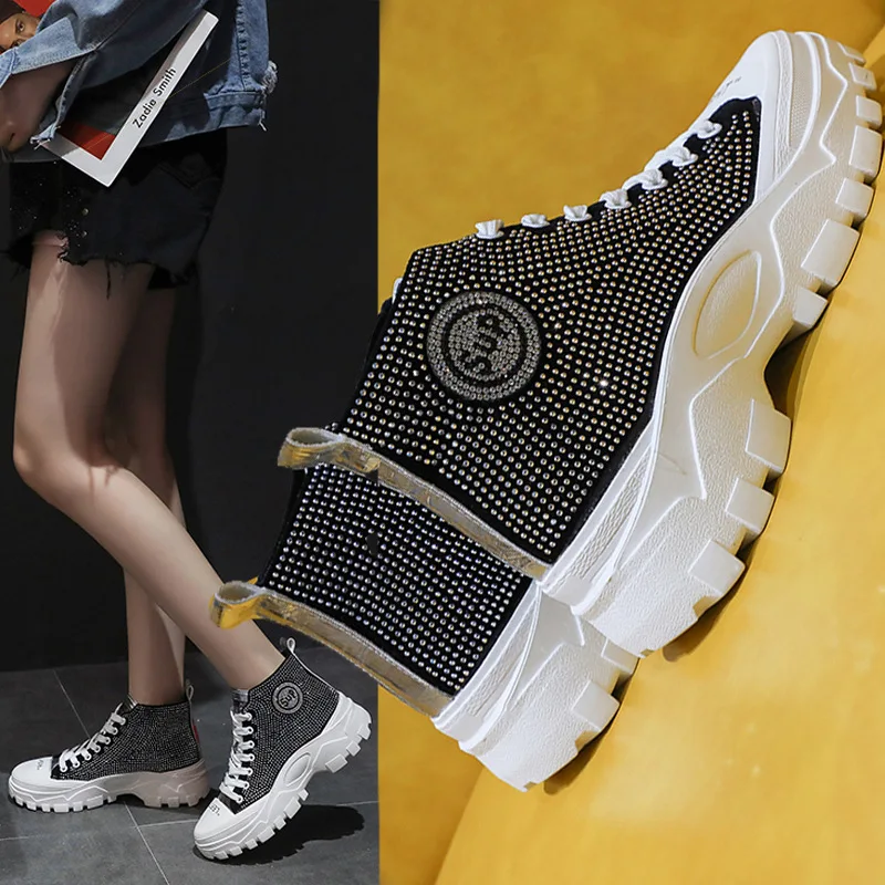 

Autumn 2019 new women sneakers round head rhinestone casual shoes Korean fashion color matching net red women's shoes Yasialiya