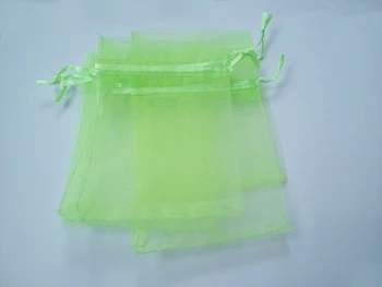 

50pcs 10*15 Green gift bags for jewelry/wedding/christmas/birthday Organza Bags with handles Packaging Yarn bag