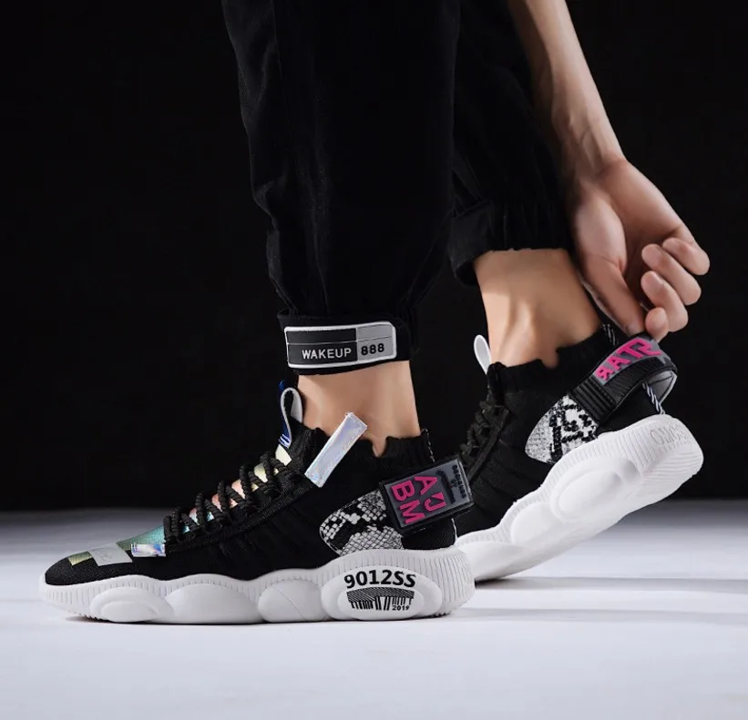 Hot Selling Brand New High Quality Men's Breathable Casual Shoes Fashionable flying Weave Breathable Sneaker flat Shoes